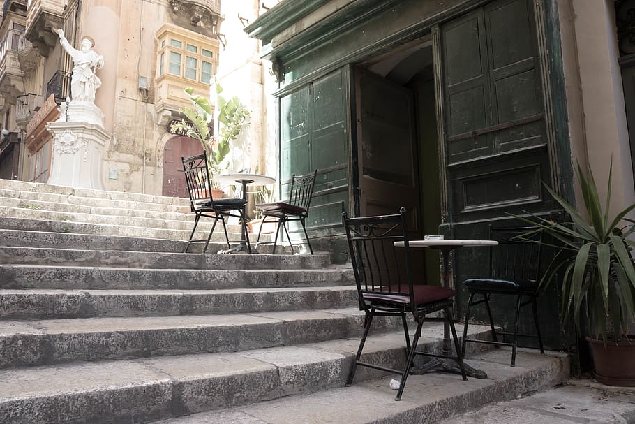 malta, valletta, street, caffe, stairs, restaurant, bar, city HD wallpaper