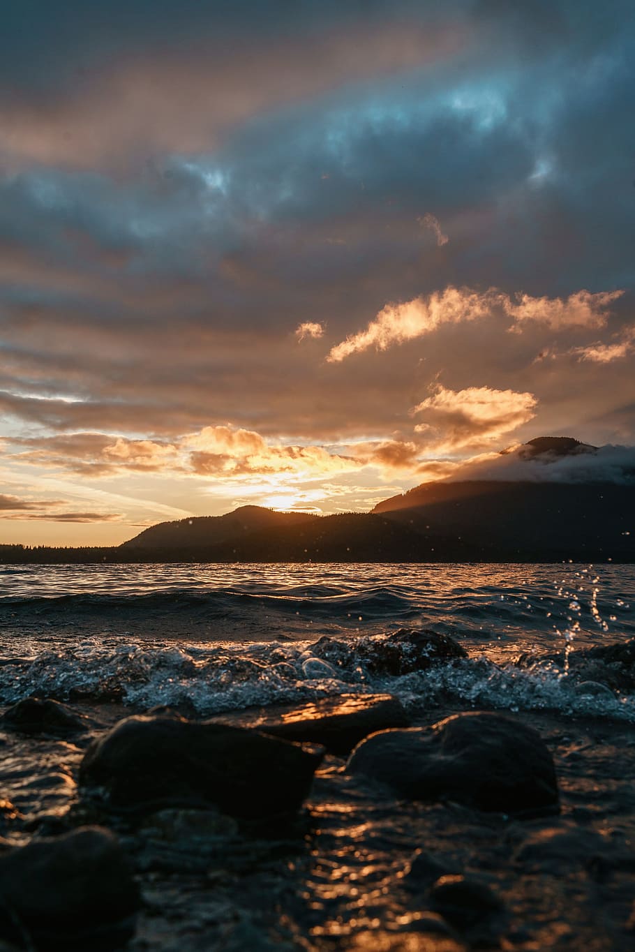 Sunset On Rocky Beach Photo, Sky, Ocean, Earth, Water, Sea, cloud - sky HD wallpaper