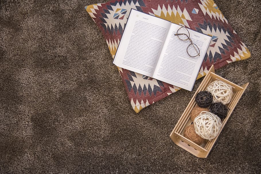 book, text, read, vacation, trip, holiday, day off, sick leave HD wallpaper