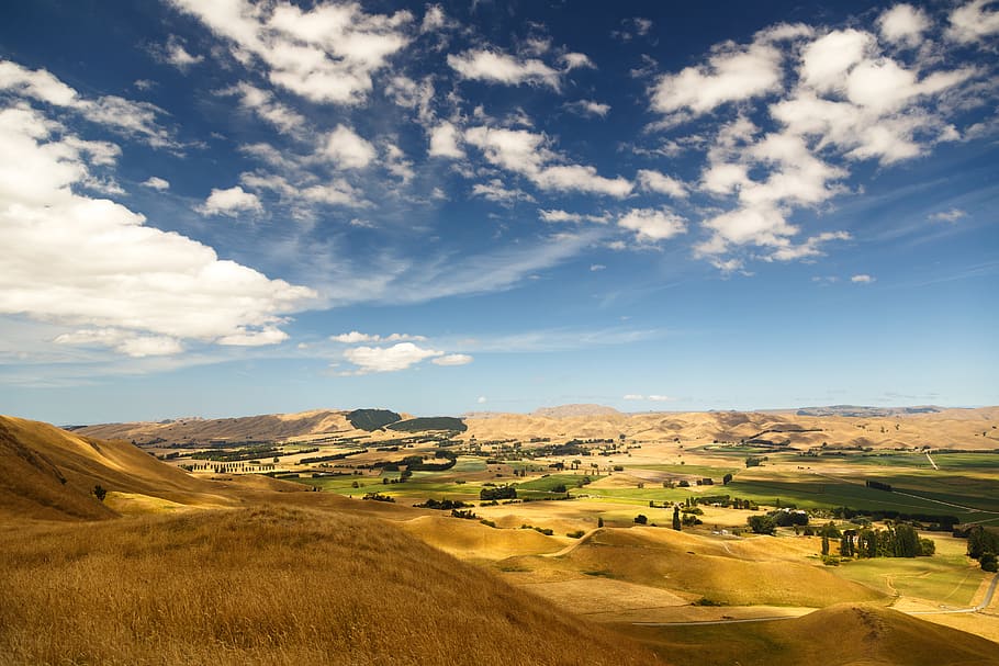 landscape, fields, grass, rural, countryside, sky, clouds, sunny HD wallpaper