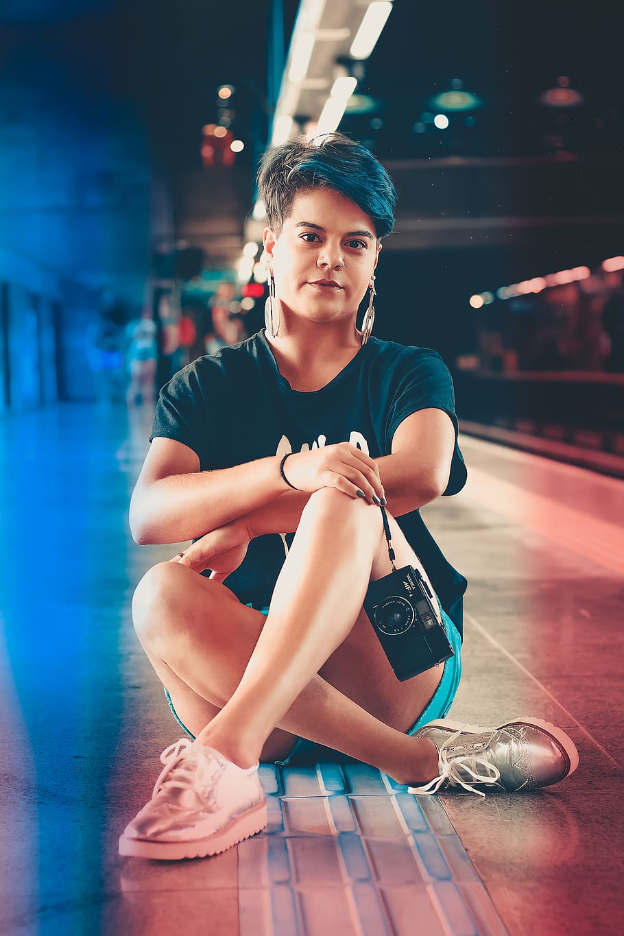 Woman Wearing Black Shirt Sitting on Platform, adolescent, beautiful HD wallpaper
