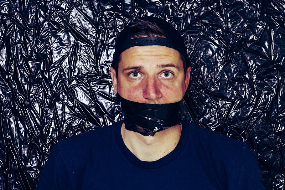 portrait, cap, bondage, light, black, eyes, mouth, silence HD wallpaper