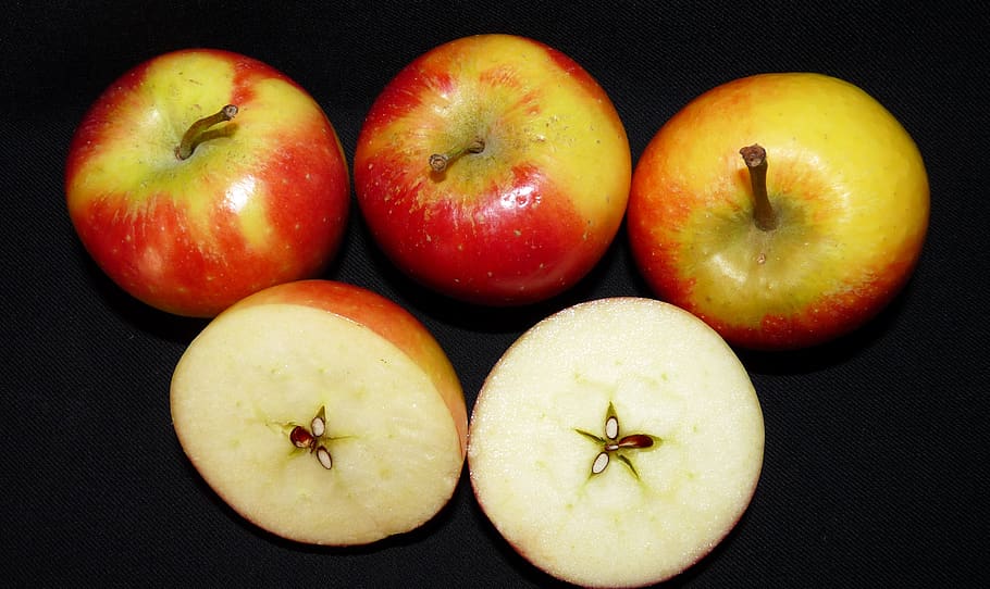 fruit, apples, fresh, juicy, healthy food, ripe, apple - fruit HD wallpaper