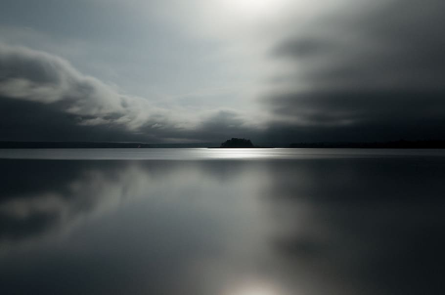 gray clouds reflected on water, cloud - sky, reflection, tranquility HD wallpaper