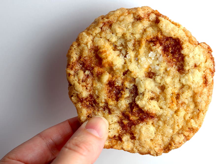 food, bread, human, person, breakfast, oatmeal, dessert, cookies HD wallpaper