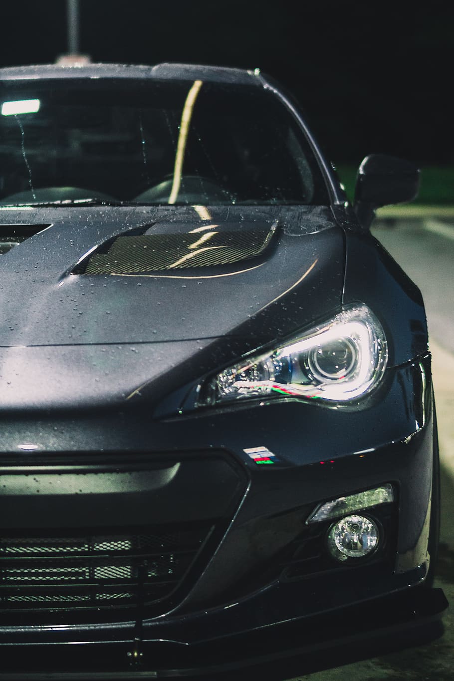 Car Hd Wallpapers For Iphone