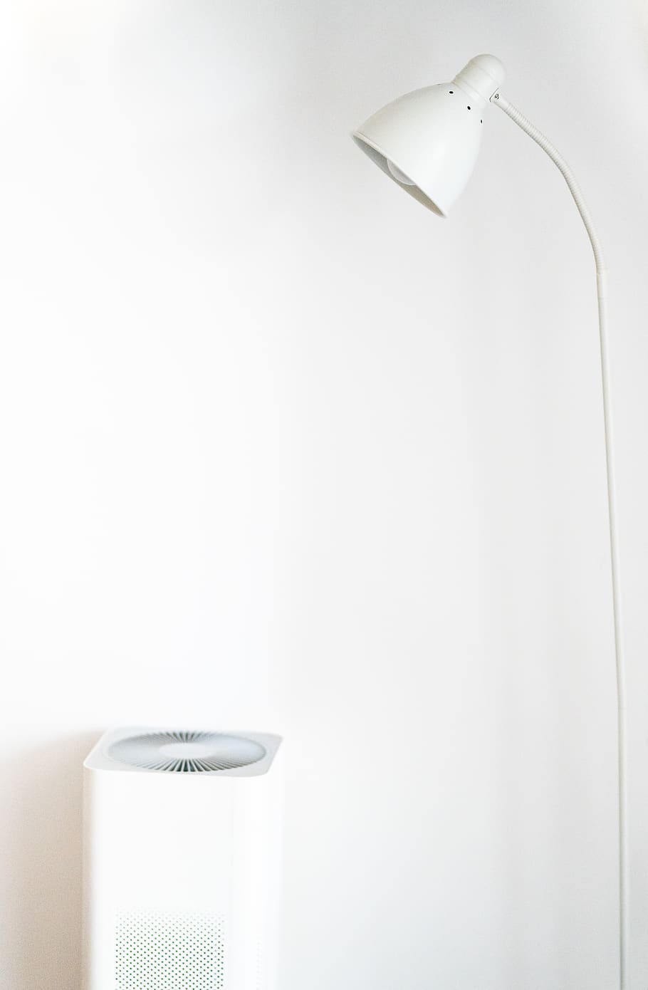 White Floor Lamp Beside White Painted Wall, clean, conceptual HD wallpaper