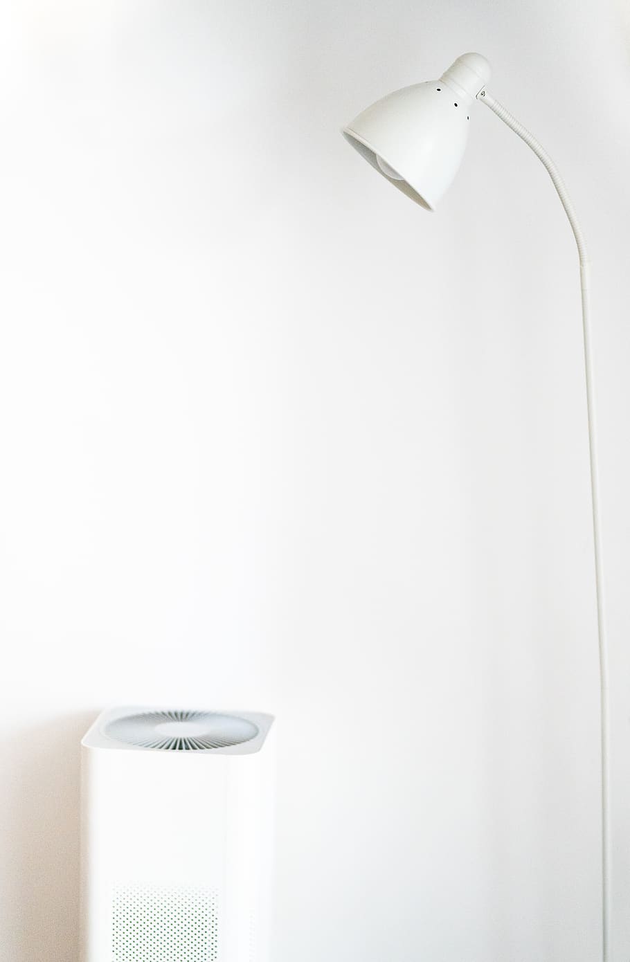HD wallpaper: white study lamp inside room, lampshade, table lamp, porcelain - Wallpaper Flare