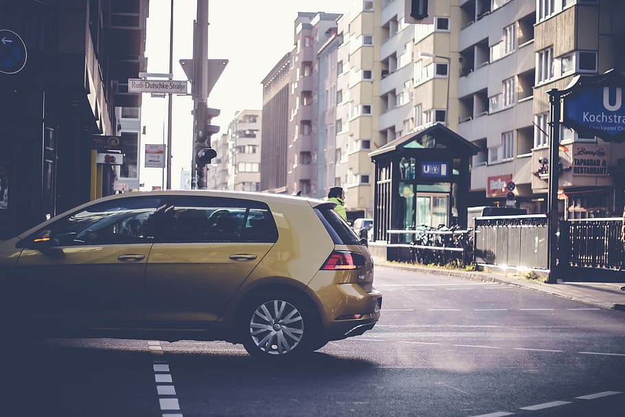 germany, berlin, kochstraße, vw, gold, golf, yellow, driving HD wallpaper
