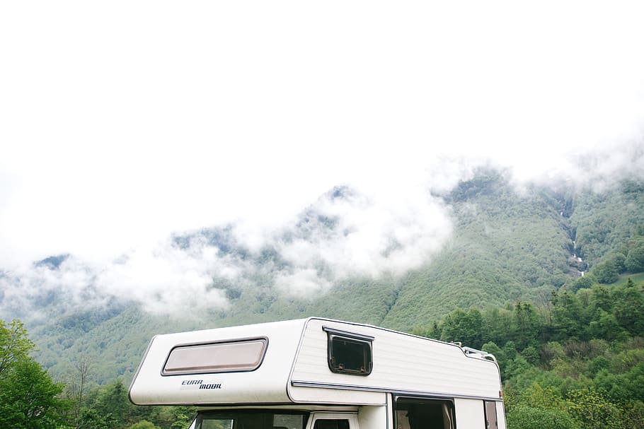 White Rv Trailer, daylight, fog, landscape, mountain, tree, trees HD wallpaper