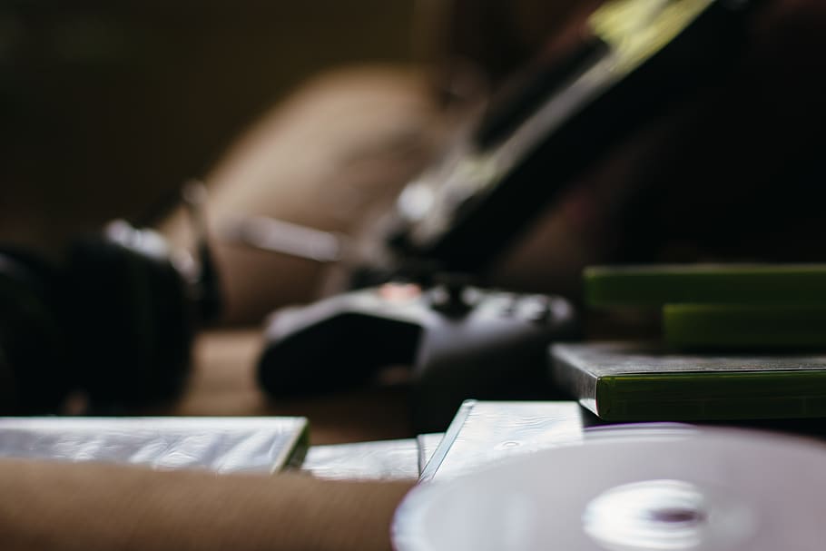 united states, chicago, controller, gaming, moody, guitar hero HD wallpaper