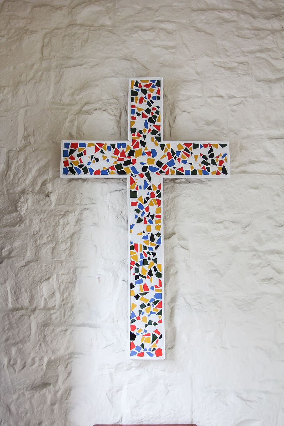 australia, geelong, religeous, white, black, yellow, crucifixion