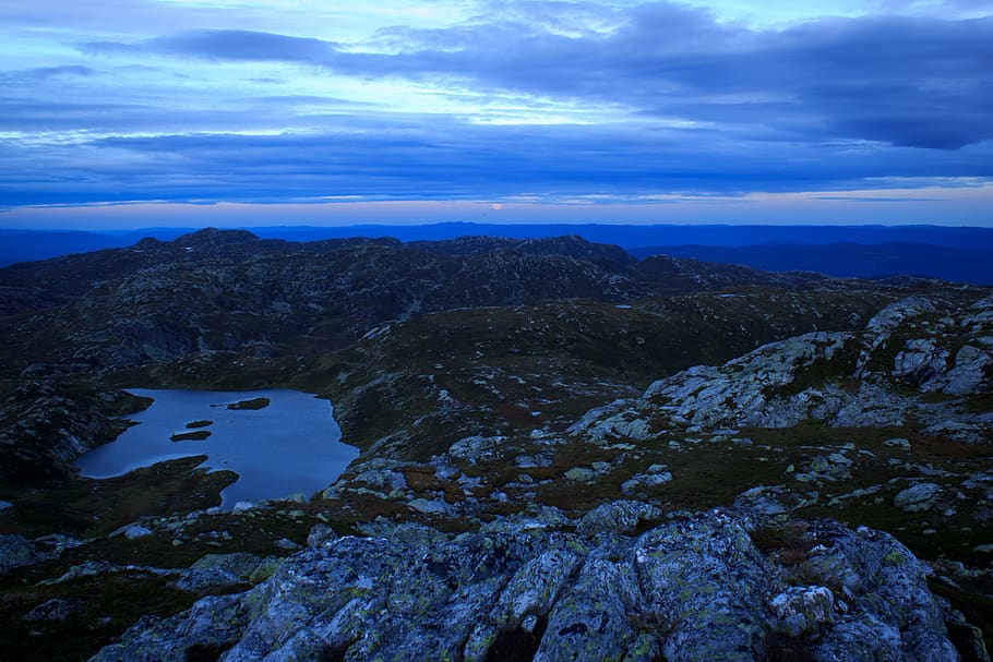 norway, clouds, moonrise, mountains, lake, water, rocks, evening HD wallpaper