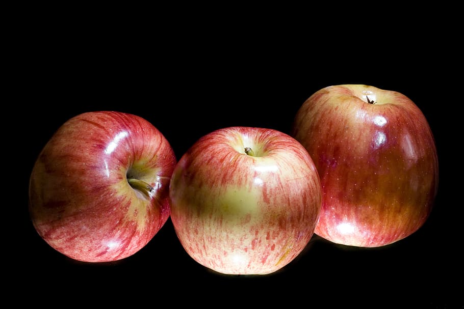 apples, close-up, closeup, diet, dieting, eating, food, fresh HD wallpaper