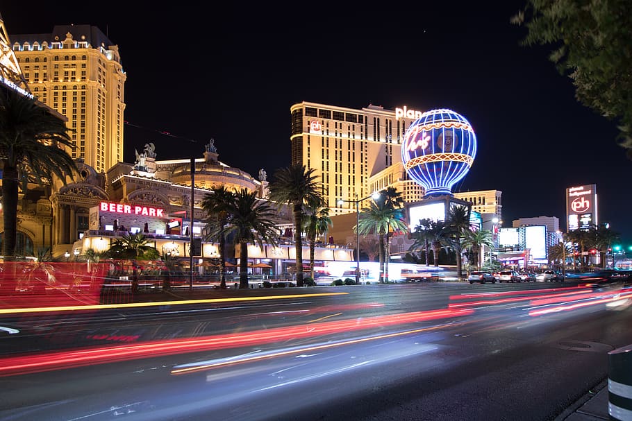 motion, illuminated, long exposure, night, city, architecture HD wallpaper