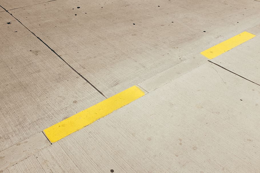 yellow road line, high angle view, no people, flooring, sign HD wallpaper