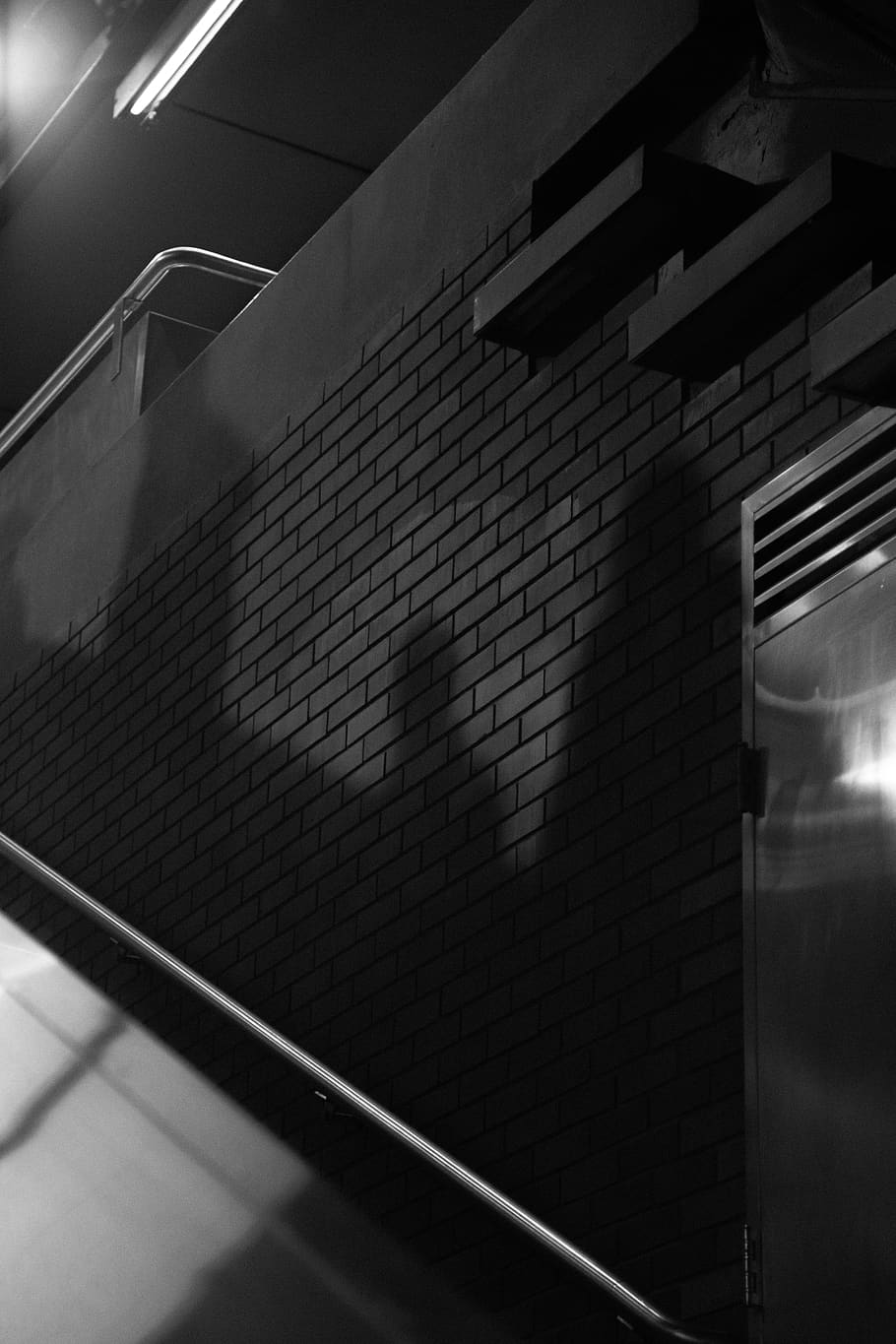 handrail, banister, staircase, stairs, going up, black, monochrome HD wallpaper