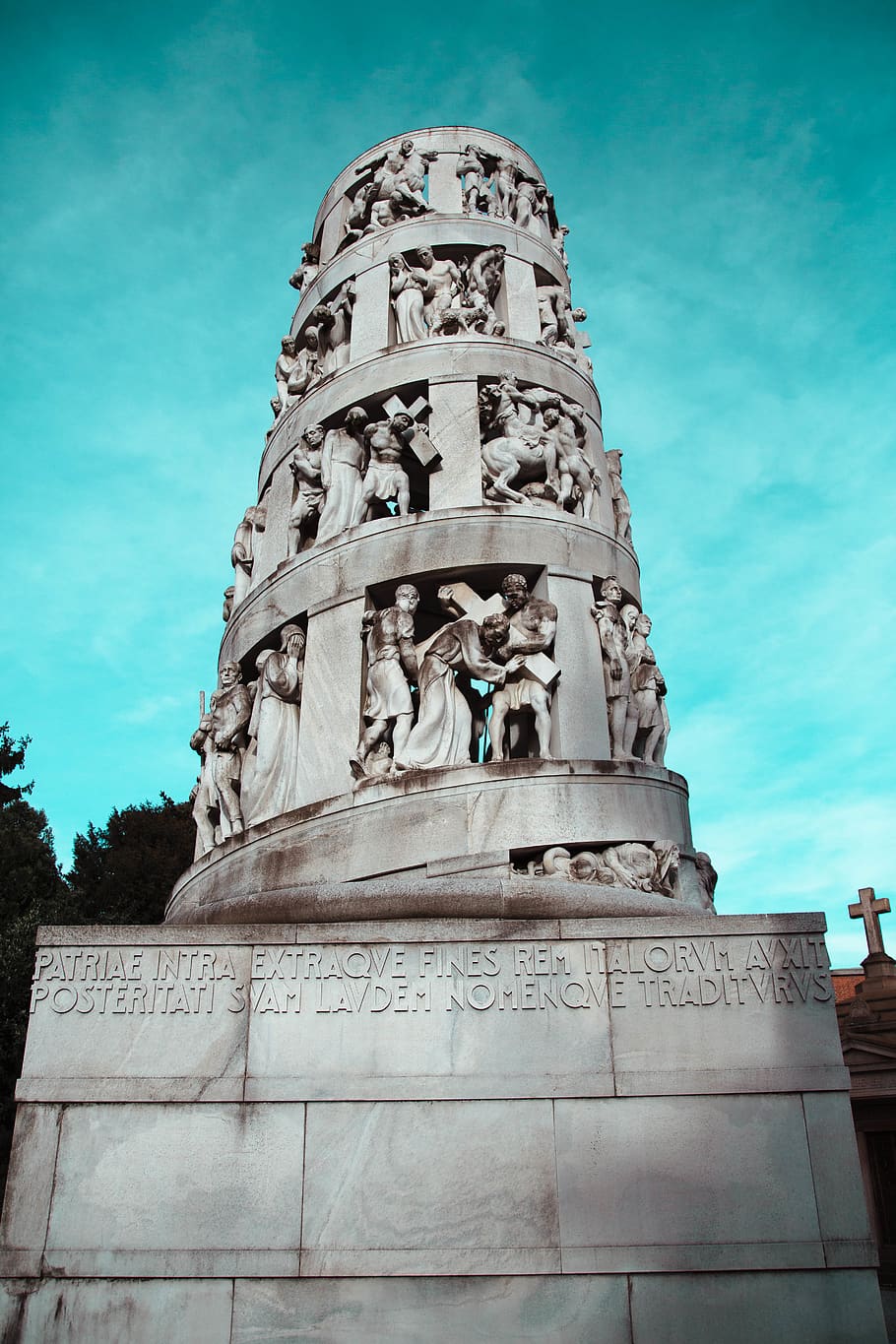 rock monolith under blue sky, monument, column, pillar, building HD wallpaper