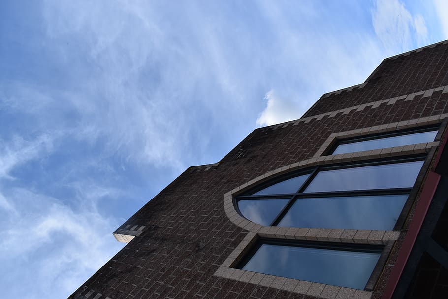 window, building, architecture, brick, arched, wall, wheel HD wallpaper