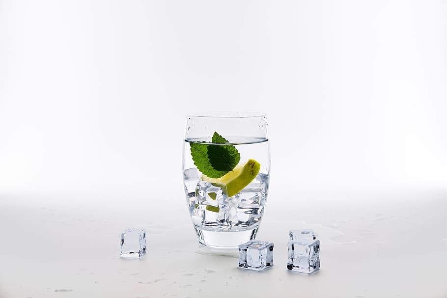 water, refreshment, drink, mint, mint leaf, lime, cool down HD wallpaper