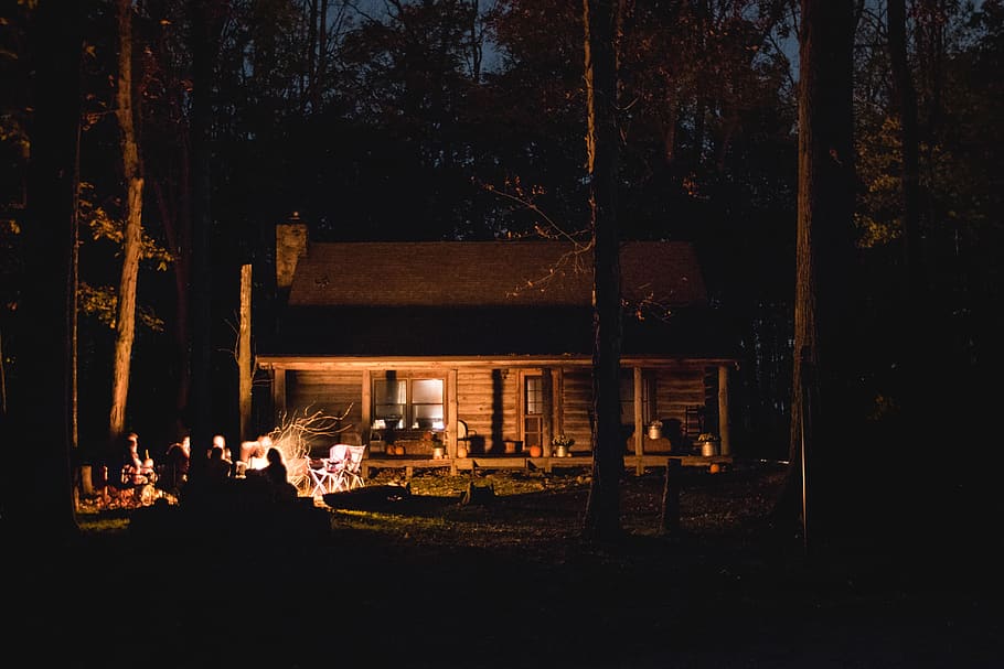 barn, cabin, fire, bonfire, people, bonding, vacation, friends HD wallpaper