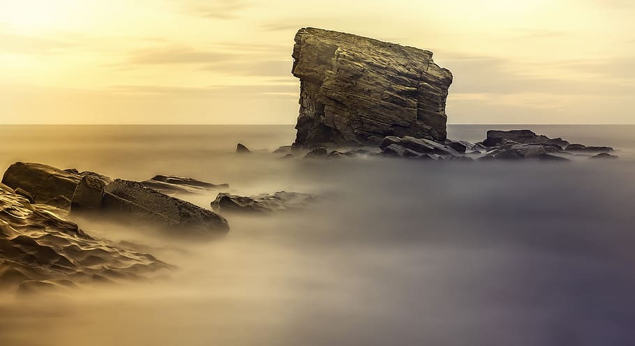 Rock Formation in Fog, beach, cloud, coast, collywell bay, dawn HD wallpaper