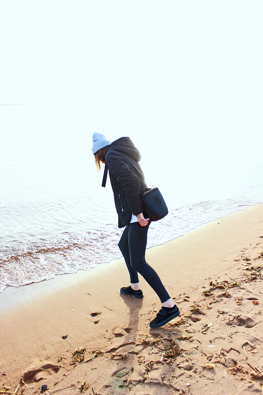 man on a beach, apparel, clothing, footwear, shoe, human, person HD wallpaper