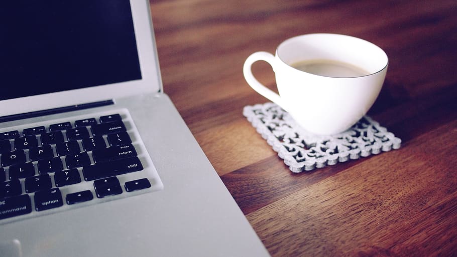 apple, macbook, laptop, computer, technology, wood, desk, coffee HD wallpaper