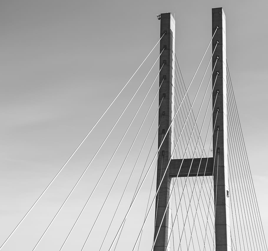 Gray Concrete Bridge in Grayscale Photography, architecture, black HD wallpaper