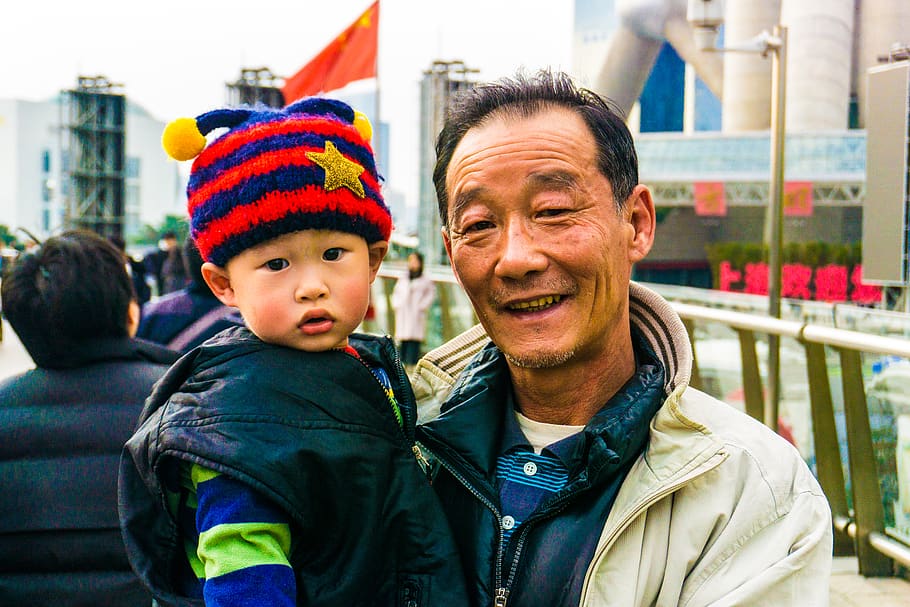 grandson, grandpa, family, visit, pearl tower, shanghai, china