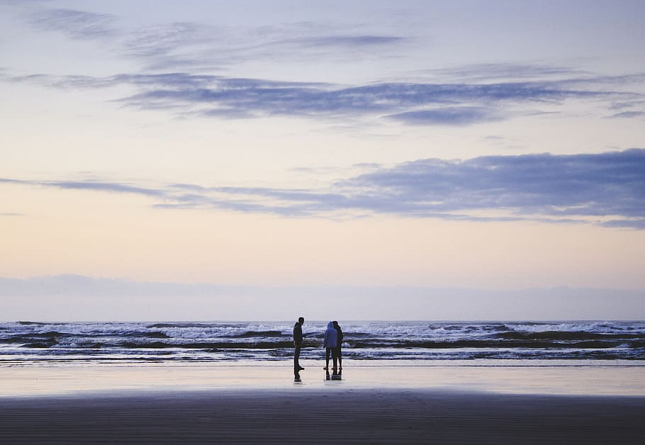 people stands on seashore, coast, beach, water, nature, ocean HD wallpaper