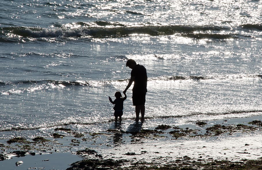 père et fils, parents, vacances, mer, bord de mer, silhouettes, HD wallpaper