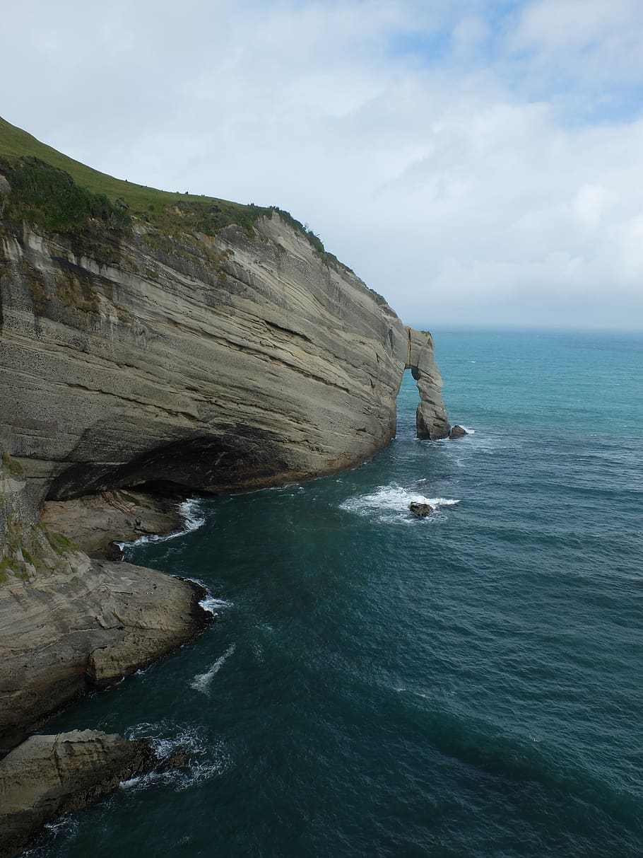 sea, water, scenics - nature, beauty in nature, sky, rock, rock - object HD wallpaper