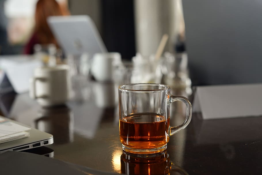 Shallow Focus Photo of Clear Glass Mug, beverage, blur, breakfast HD wallpaper