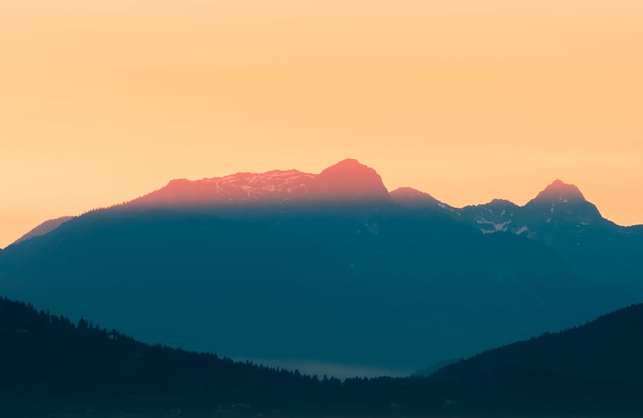 mountain at sunset, layer, peak, sunrise, light, color, colour HD wallpaper