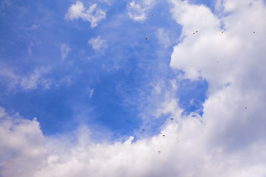 sky, flying, skydiving, people, skydiver, skydivers, risk, blue HD wallpaper