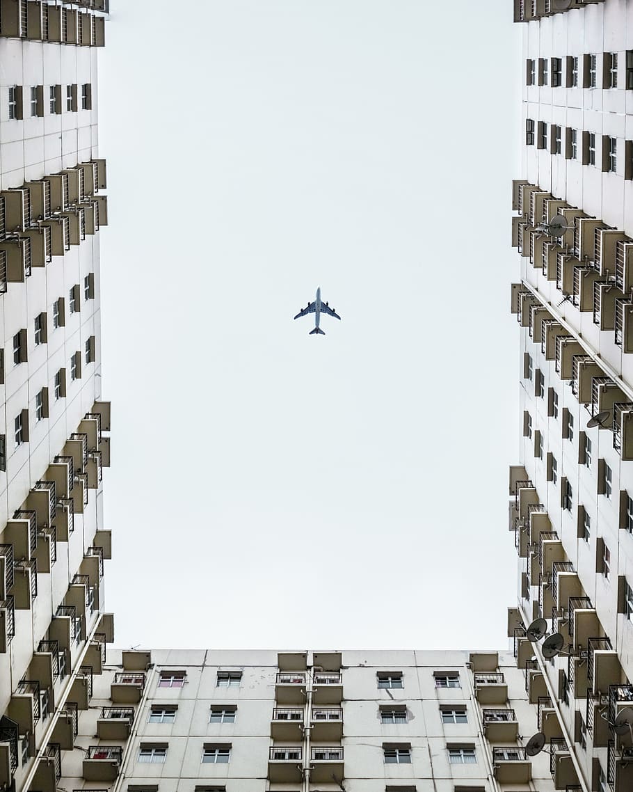 bottom view airline, symmetry, travel, flight, airplane, architecture, HD wallpaper
