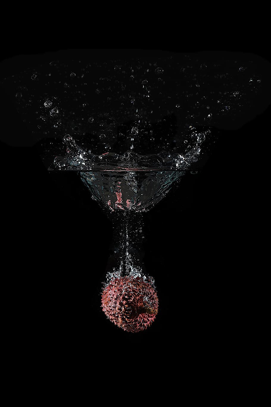 lychee, fruit, water, drip, wet, black background, studio shot HD wallpaper