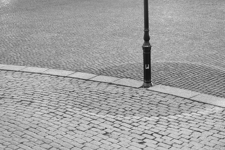 path, lamp post, pavement, sidewalk, walkway, cobblestone, asphalt HD wallpaper