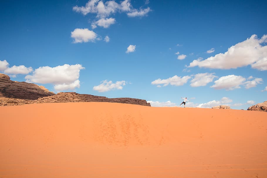 jordan, wadi rum, aqaba, clouds, travel, dune, man, desert, HD wallpaper