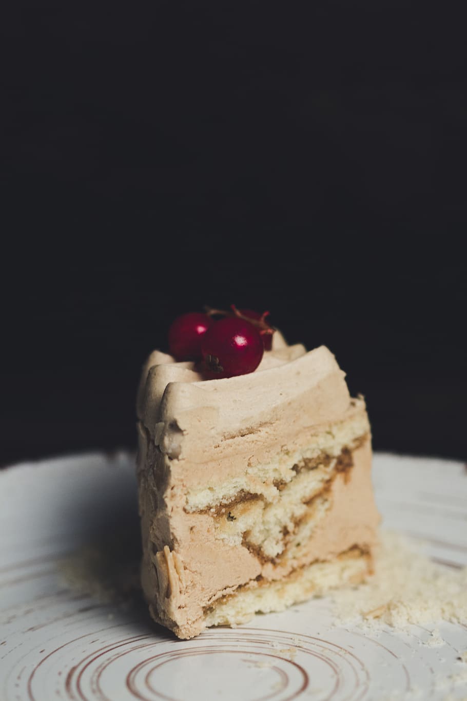 sliced white icing-covered cake, sweet food, food and drink, dessert HD wallpaper