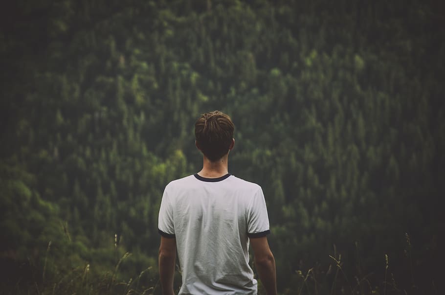 man wearing white ringer tee, rear view, real people, lifestyles HD wallpaper