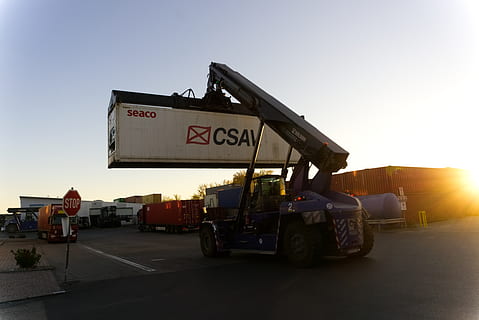 container, loading crane, sunrise, port, mobile, transport HD wallpaper