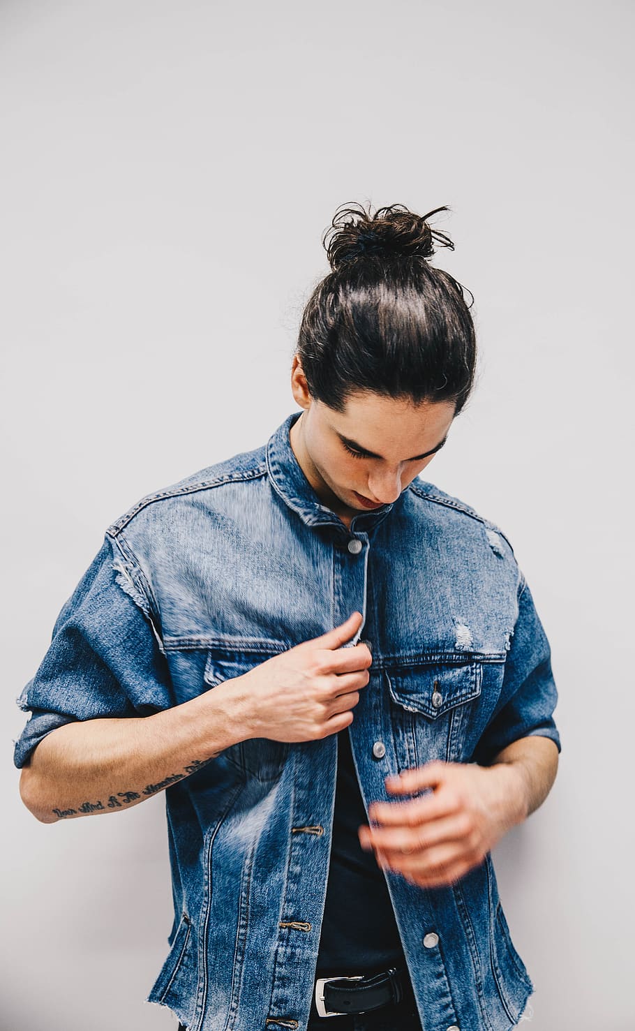 man wearing blue denim button-up jacket, one person, casual clothing HD wallpaper