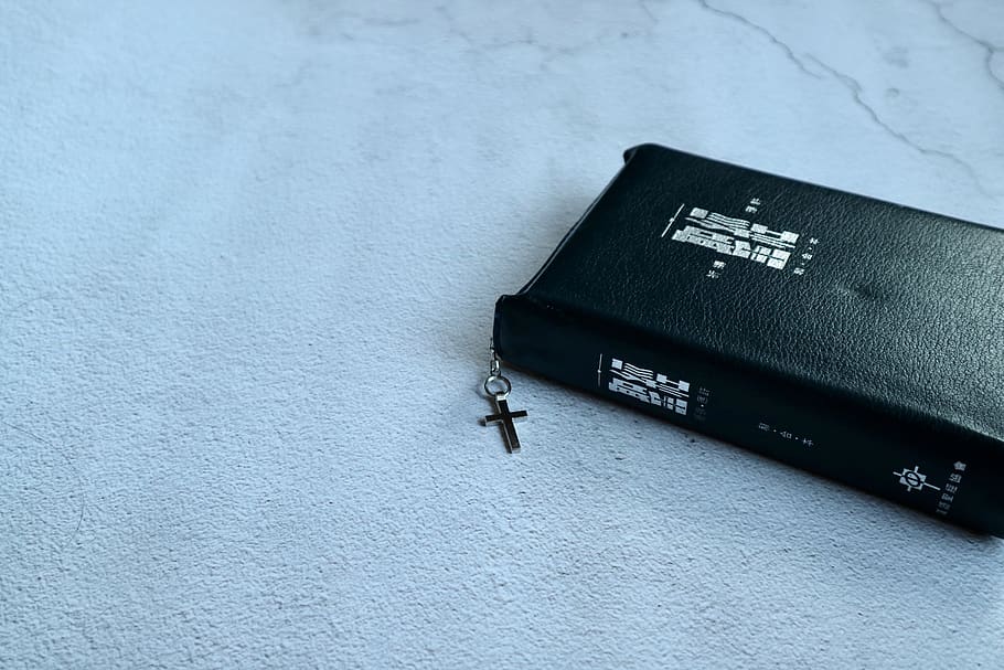 holy bible, close-up, no people, still life, technology, black color HD wallpaper
