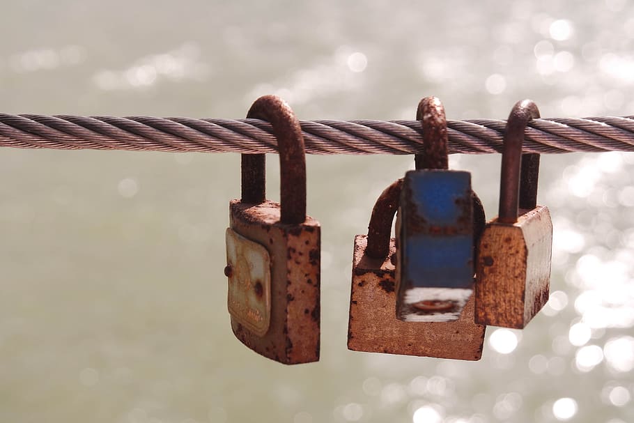 pond, lock, water, metal, safety, security, protection, padlock HD wallpaper
