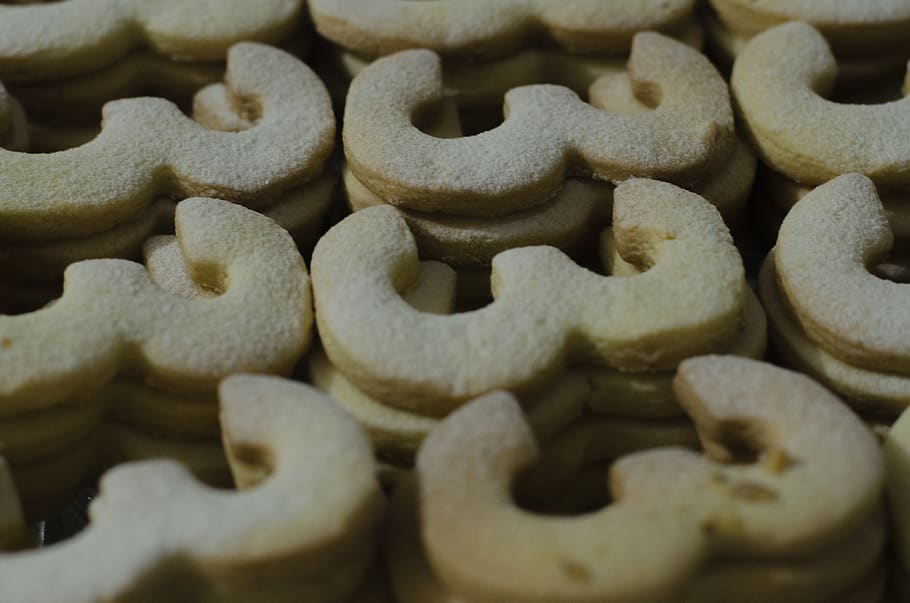 food, biscuits, three, delicious, cookies, sweet, baked, traditional HD wallpaper