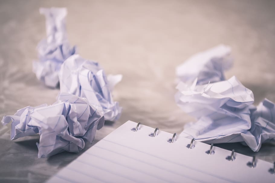 frustration, garbage, trash, rubbish, writer's block, creative block HD wallpaper