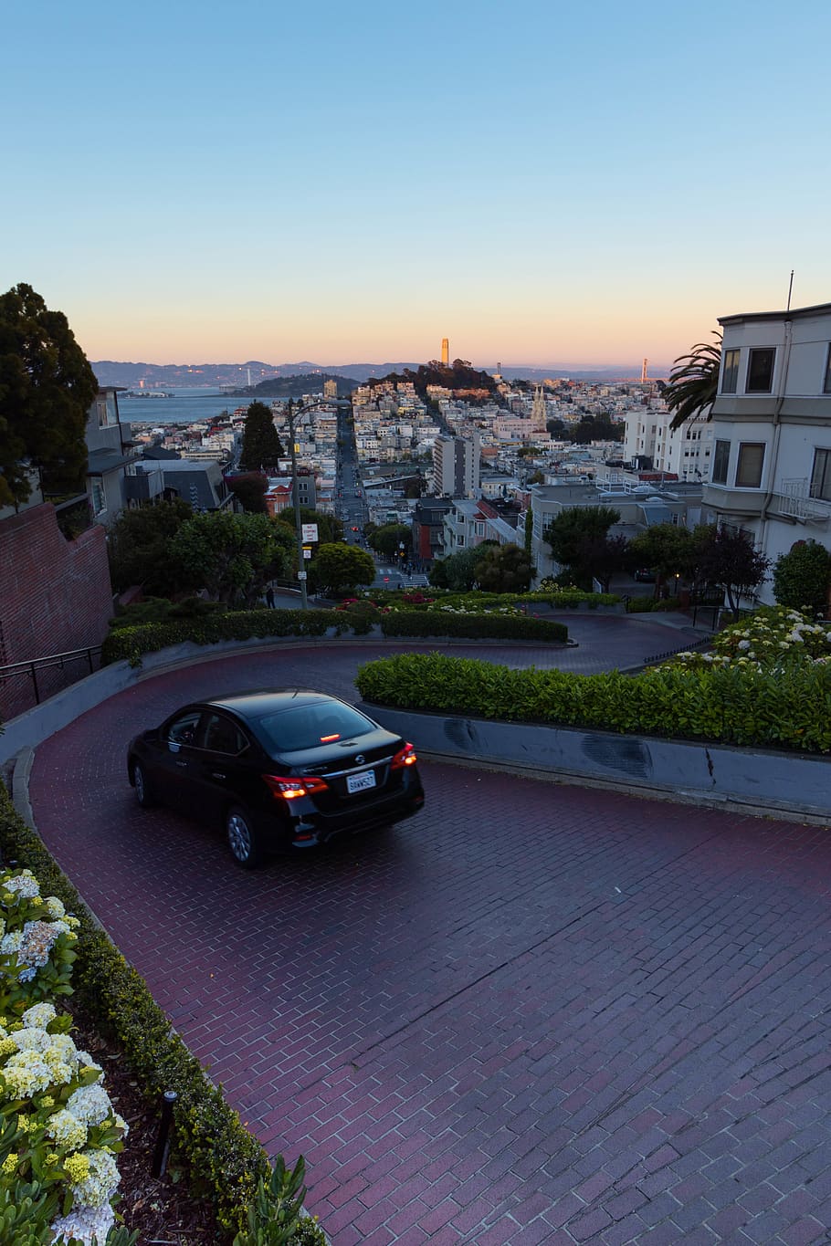 black sedan on pathway, built structure, building exterior, architecture HD wallpaper
