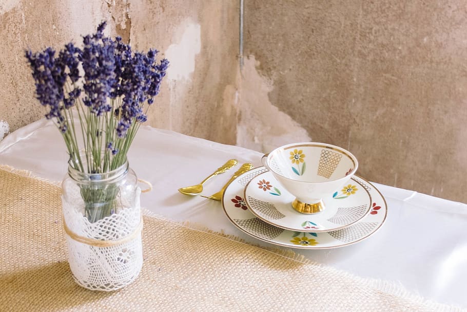 flowers, table, wall, vintage, porcelain, tea set, white, lavender HD wallpaper